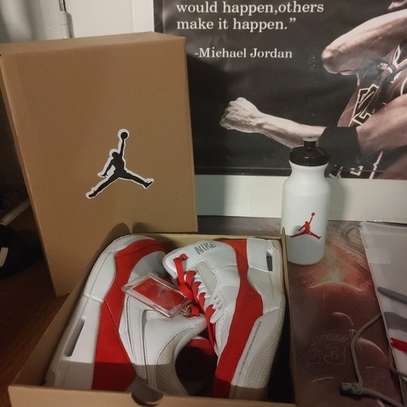 Jordan Retro 3 Tinker - Picture 2 of 6